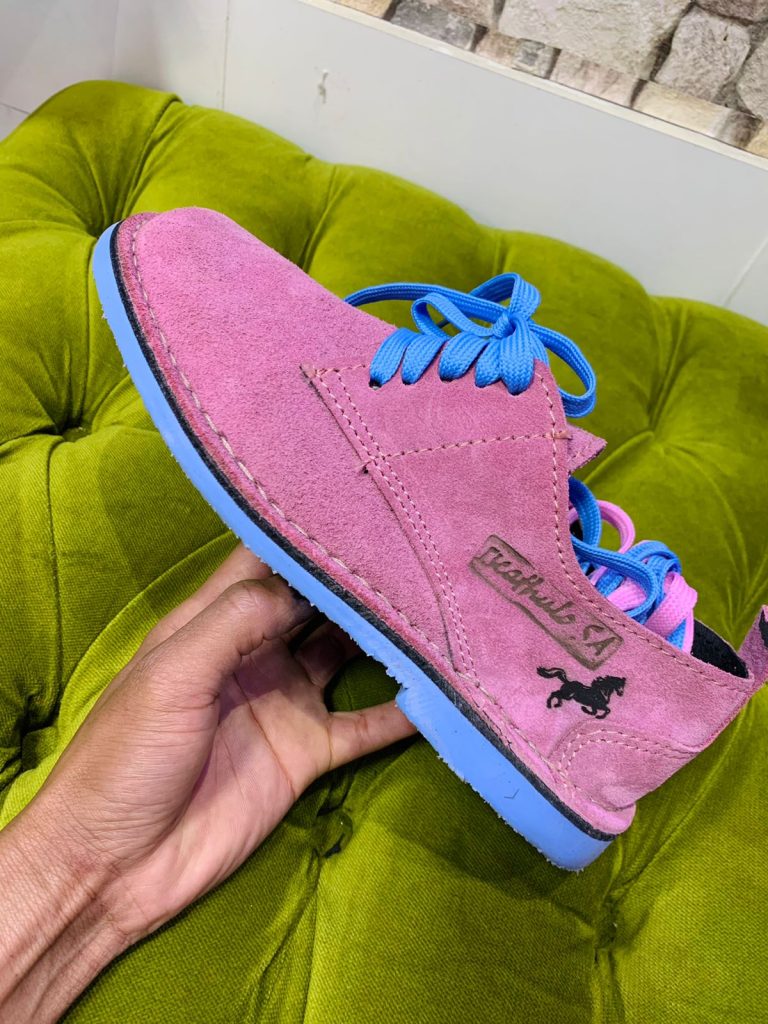 Pink suede with blue sole half boot